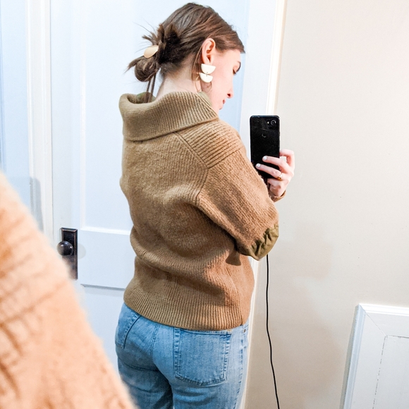 Cozy n Cool Vintage Sweater Elbow Patch Pullover - Picture 5 of 11